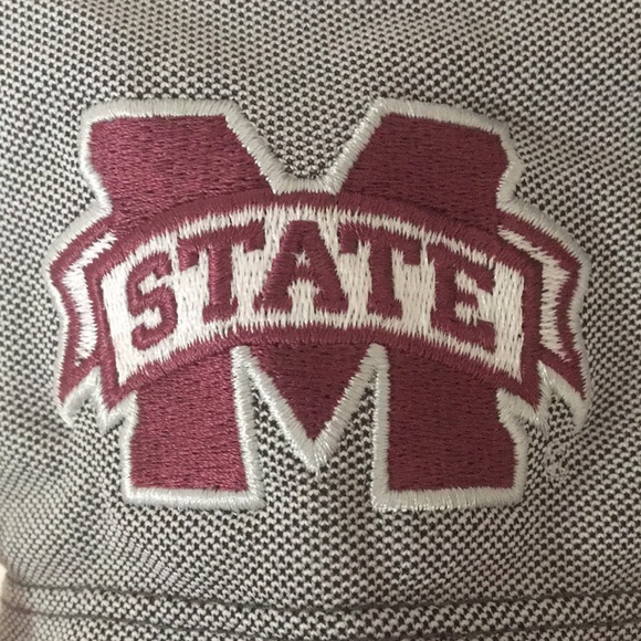 Mississippi State Columbia Golf 3 button polo. - Picture 4 of 6